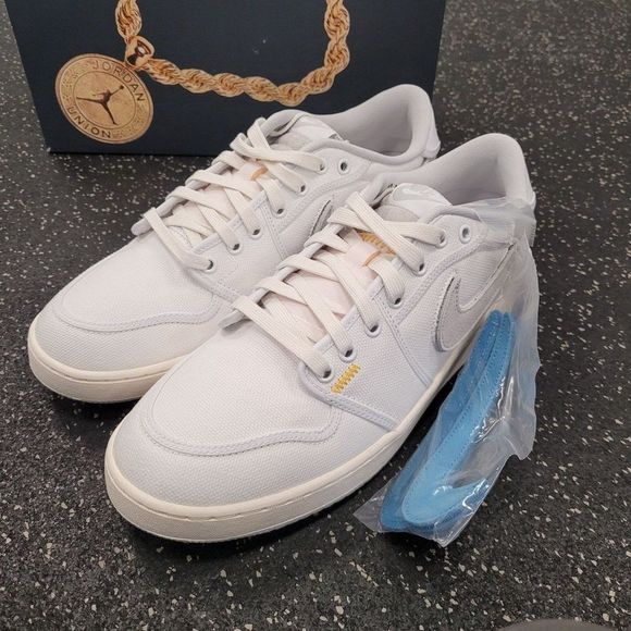 Nike Air Jordan 1 AJKO Low SP Union White Canvas Size 11.5 Mens DO8912-101 - Picture 3 of 9